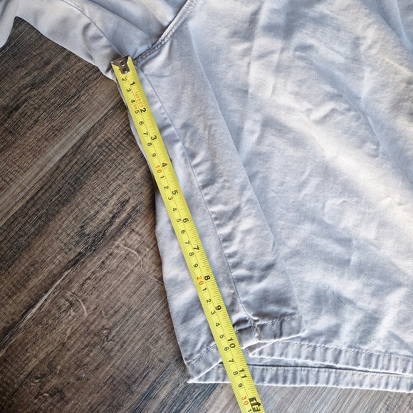 Vintage L2 Levis Cream/Light Tan Shorts size 38 - Picture 16 of 16